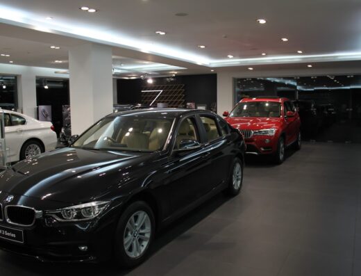 BMW Showroom, Malad (W), Mumbai | Navnit Motors
