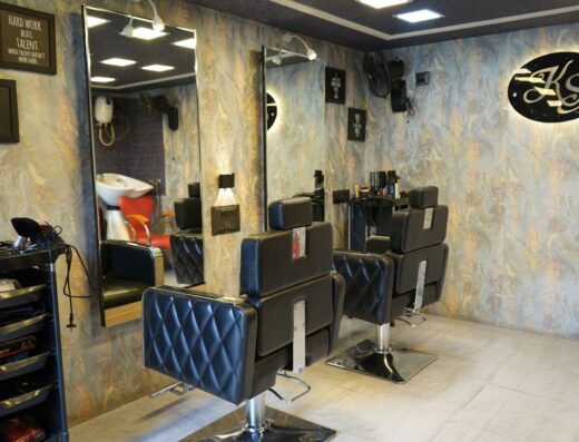 King Scissor Unisex Salon
