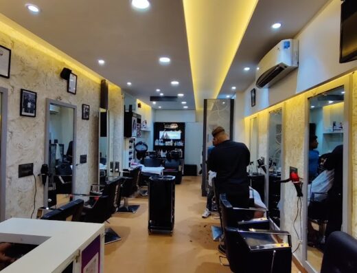 KUTS & KOLOR Luxury Unisex Salon