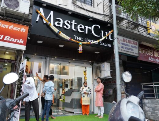 Master Cut The unisex Salon