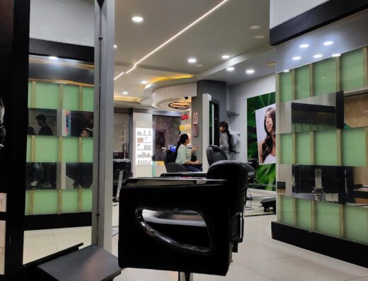 Matrix Creato Salon