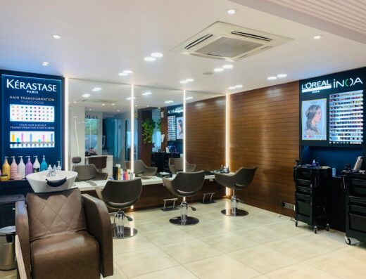 Page 3 Luxury Salon & Āthma Spa Mrc