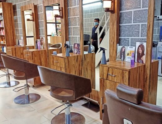 Rich Infinity Unisex Salon (Vishrantwadi)- Haircut, Strengthening & Keratin, Makeup, Beauty Parlour & Salon in Vishrantwadi