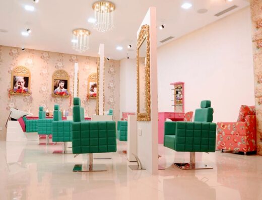 Selfie Unisex Salon TI Mall