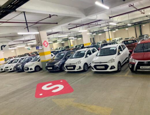Spinny Car Hub – Korum Mall, Thane