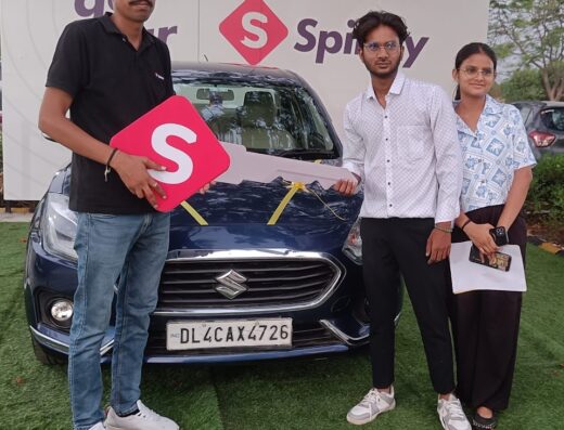 Spinny Car Hub – Metro Walk Mall, Rohini