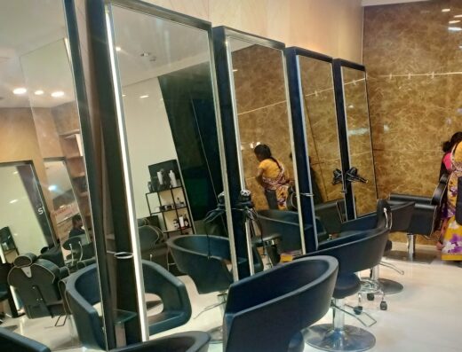 Toni&Guy Hairdressing, Express Avenue